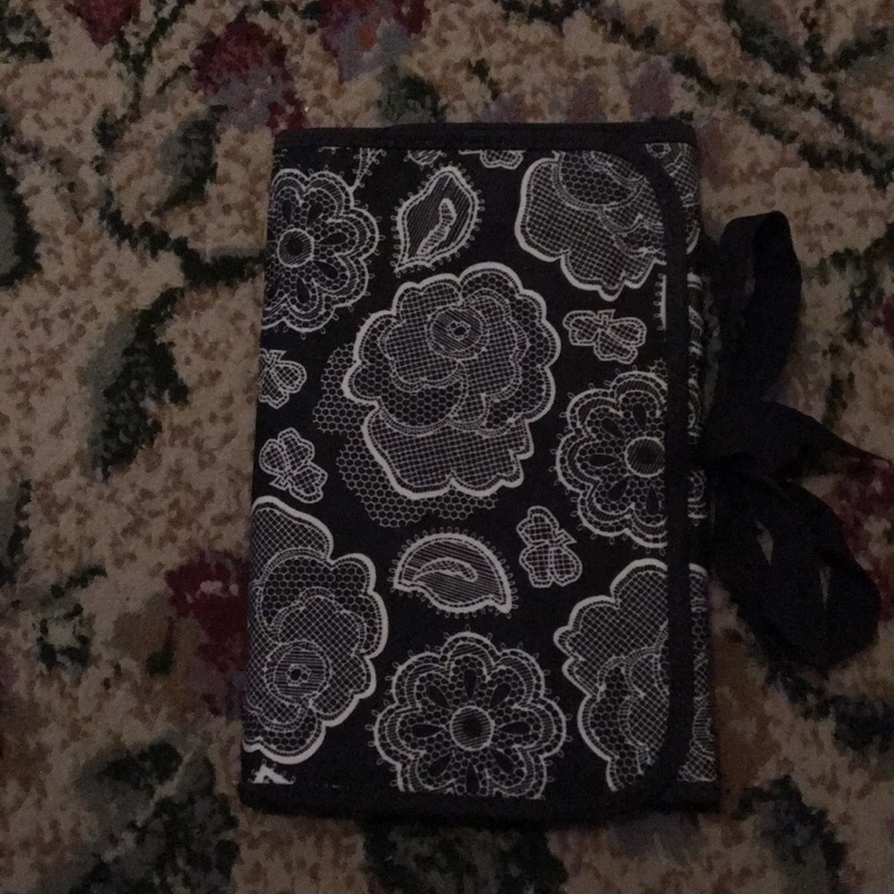 Thirty One Fold N Go Organizer